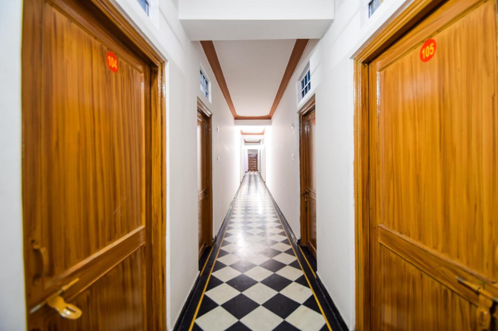 Hotel O Vip Ουνταϊπούρ Εξωτερικό φωτογραφία