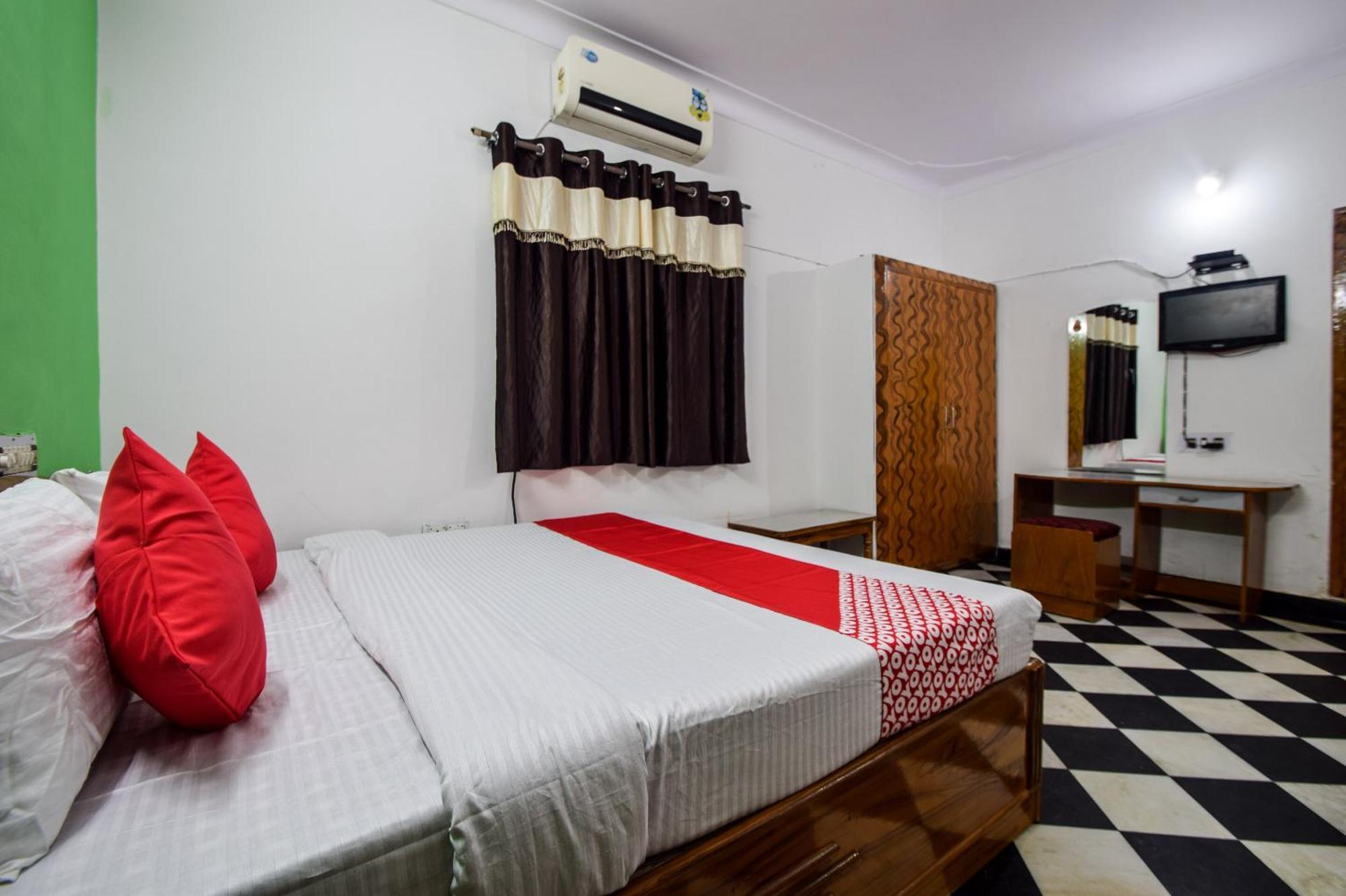 Hotel O Vip Ουνταϊπούρ Εξωτερικό φωτογραφία