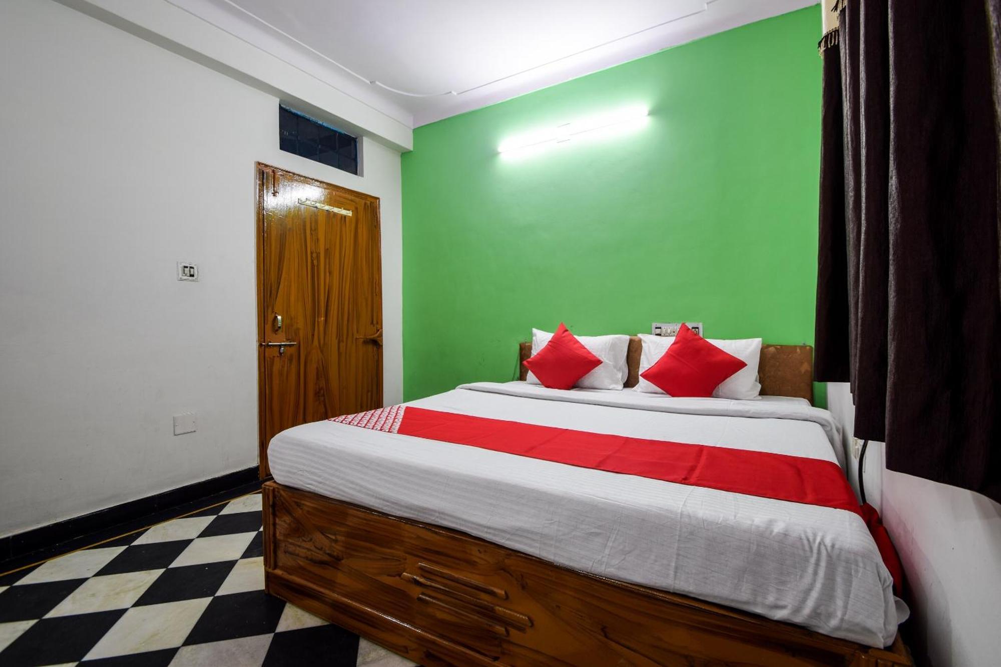 Hotel O Vip Ουνταϊπούρ Εξωτερικό φωτογραφία